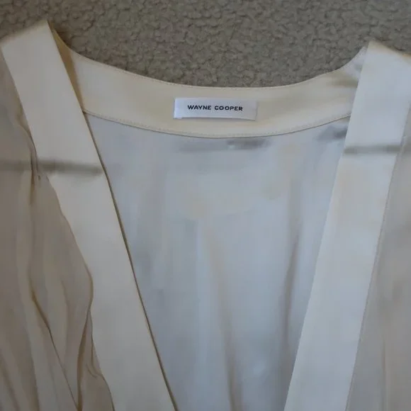 WAYNE COOPER Wrap Dress Silk Size 2 - Cream/Wedding/Bridal/Engagement - Picture 2 of 9